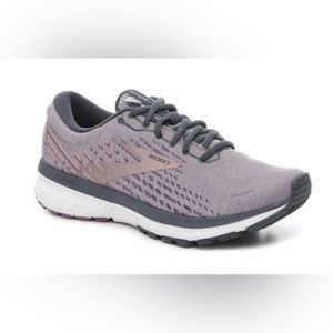 Brooks Ghost 13 Women’s Running Shoe NWOT